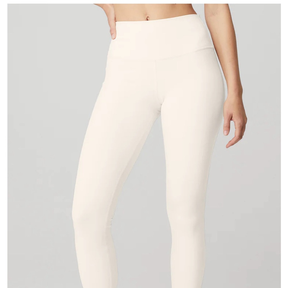 Cream alo leggings. Gently warn